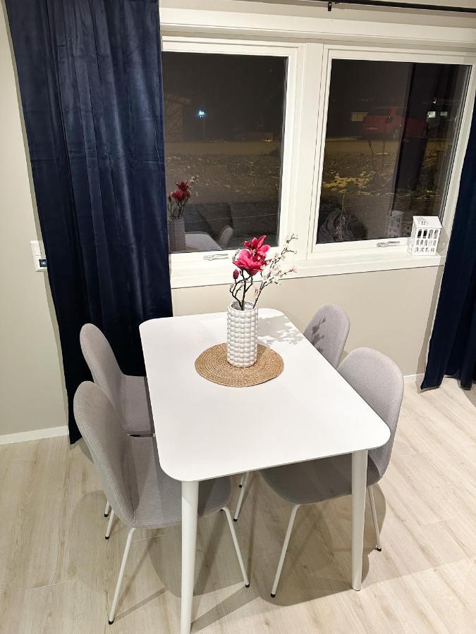 Tromsdalen Aurora Apartments Tromso Bagian luar foto